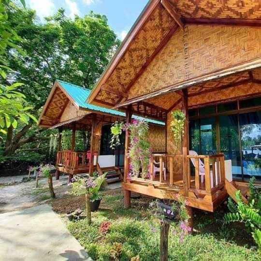 Kohmook Happy Time Bungalow Đảo Đảo Koh Mook Ngoại thất bức ảnh