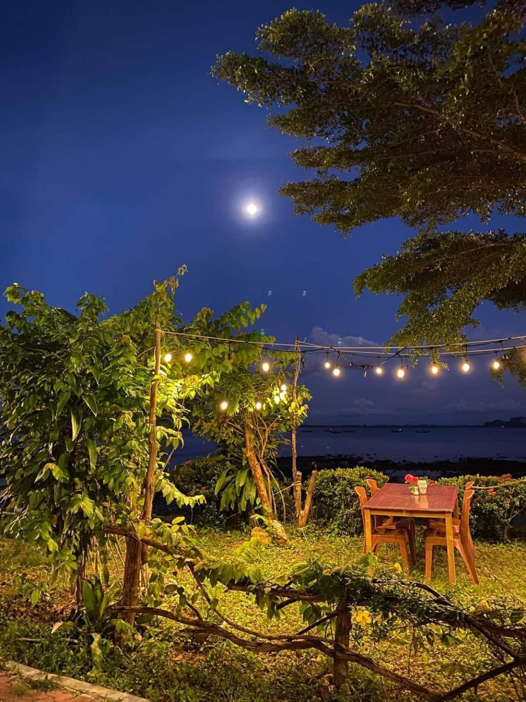 Kohmook Happy Time Bungalow Đảo Đảo Koh Mook Ngoại thất bức ảnh